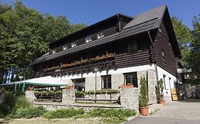 Hotel Kremesnik